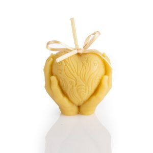 Sveča - SRCE NA DLANI